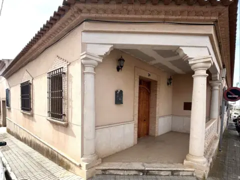 Casa en calle de la Ermita