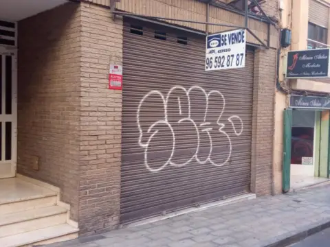 Local comercial en calle de San Juan Bautista