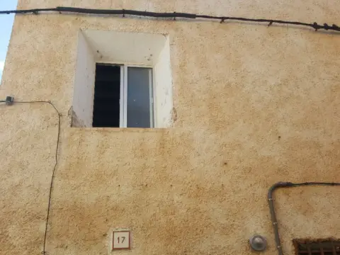 Casa adosada en calle Norte