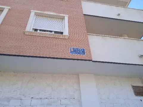 Piso en Avenida del Pintor Pedro Cano