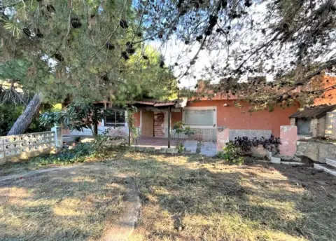 Casa adosada en calle Ptda Covatelles