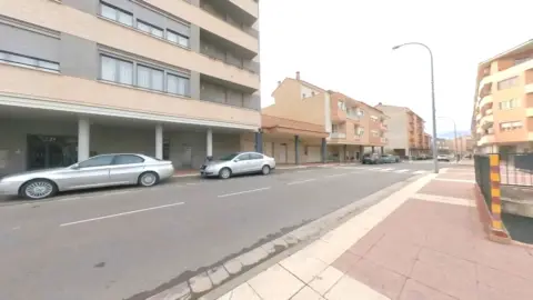 Local comercial en calle Diagonal V Centenario