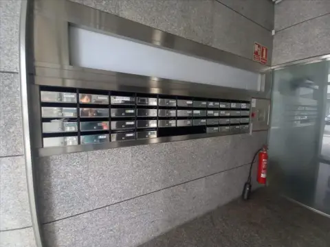 Local comercial en Parque Empresarial La Muga