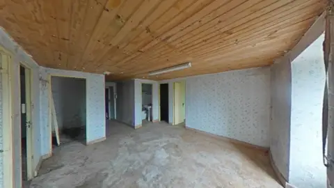Casa en calle Guntumil
