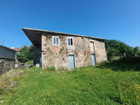 Casa en calle Escariz