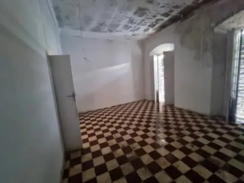 Piso en calle de la Llerena