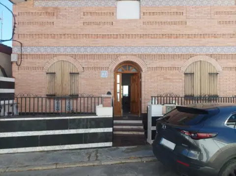 Chalet unifamiliar en Botorrita