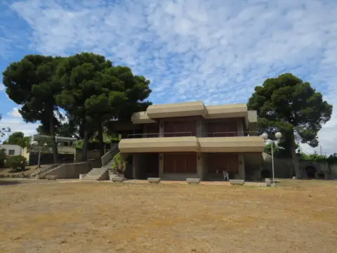 Chalet unifamiliar en Urbanización Colonia de San Lamberto