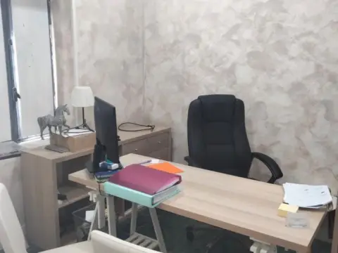 Piso en calle de Ramón y Cajal