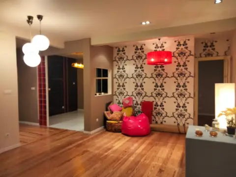 Piso en Iberia (Arriba)