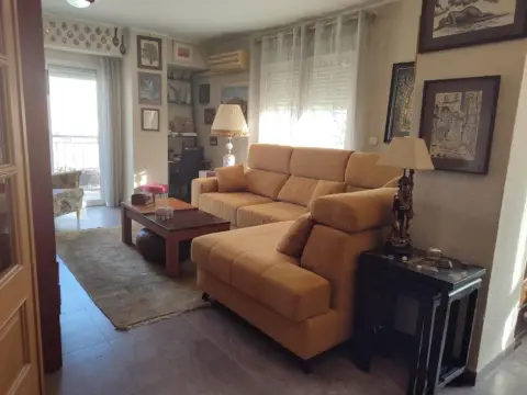 Piso en Avinguda del Cid