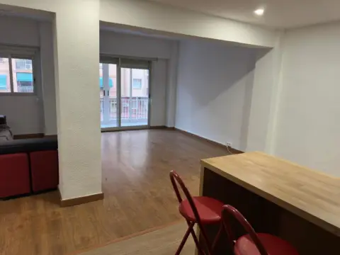 Piso en calle del Músico Barbieri