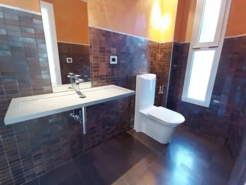 Chalet adosado en Passeig de la Primavera