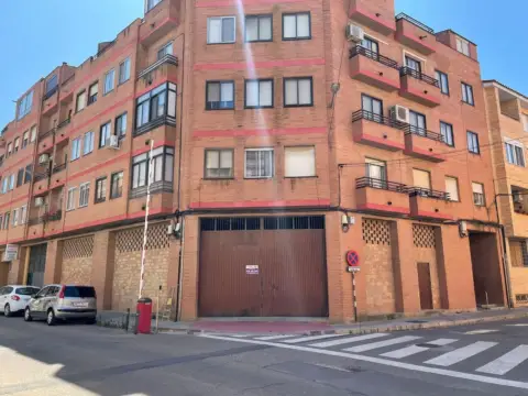 Local comercial en calle Don Jaime
