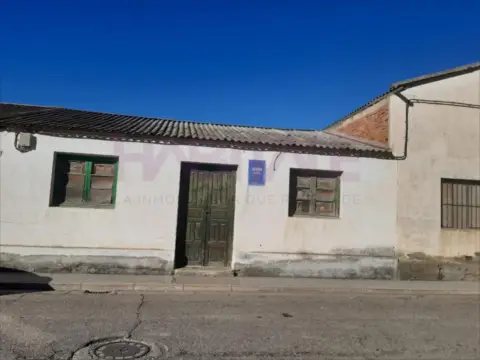 Casa en calle de Teruel