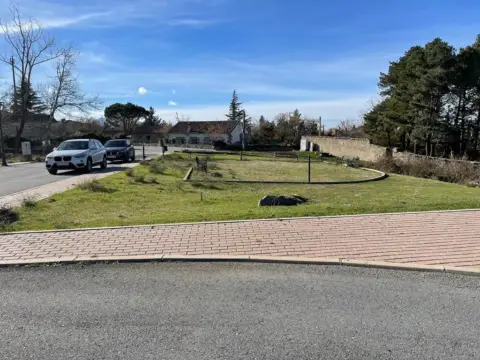Terreno en calle Molinillo