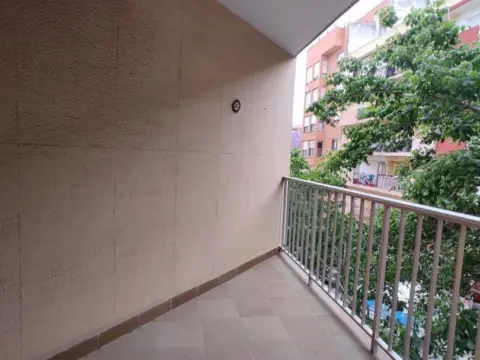 Piso en Torrefiel