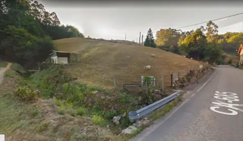 Terreno en calle Udalla