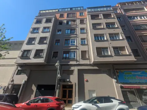 Piso en calle Novia Salcedo, 21