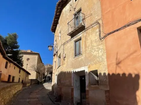 Terraced chalet in calle Bernardo Zapater, 4