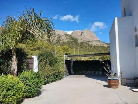 Chalet unifamiliar en Carrer Capri