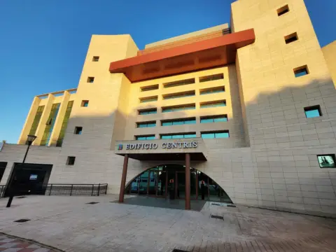 Oficina en Glorieta de Fernando Quiñones