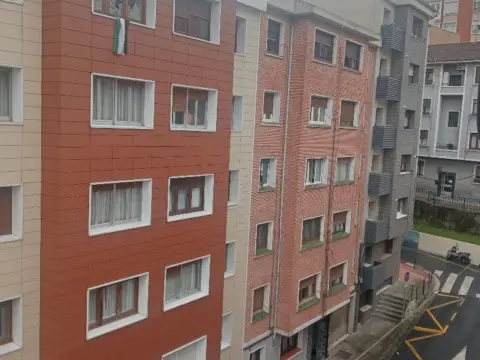 Piso en calle de María Vallejp