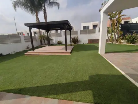 Chalet en San Antonio de Benagéber