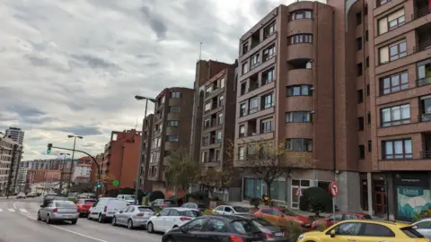 Local comercial en calle Basurto-Kastrexana, nº 65