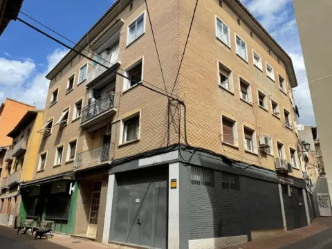 Piso en calle de Ramón y Cajal