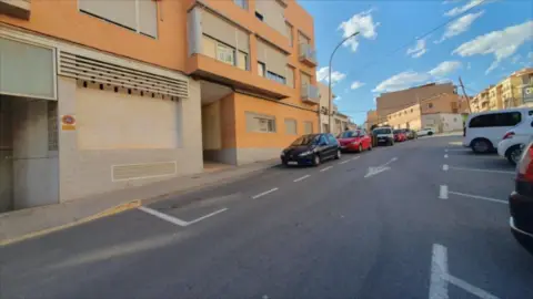 Local comercial en Carrer de Granada