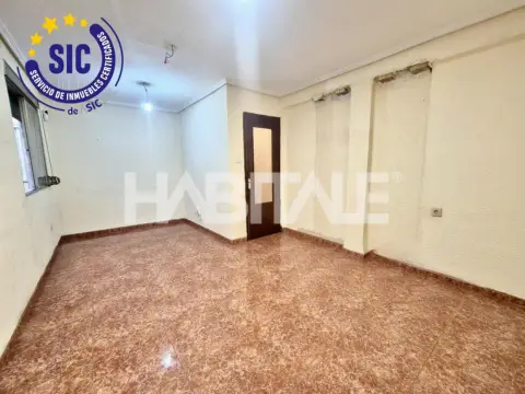 Piso en calle calle Maderas