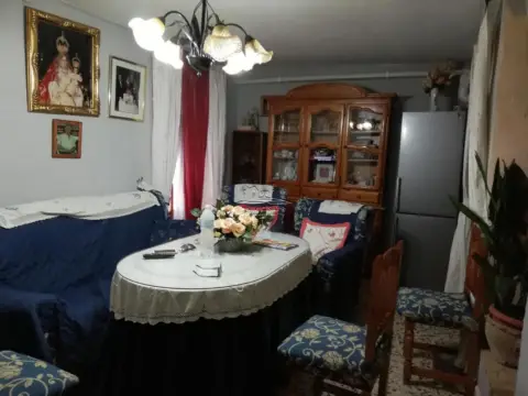 Chalet adosado en Lucena