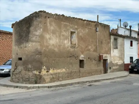 Casa en Avenida Huesca, 24