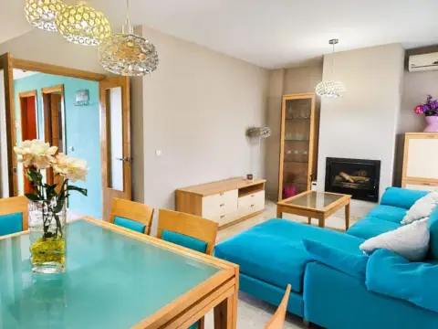 Chalet pareado en Campo Alegre