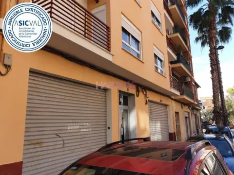 Local comercial en Carrer del Canonge Gisbert