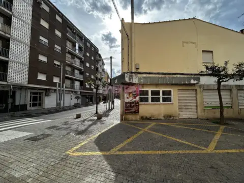 Local comercial en Avenida de Ausiàs March