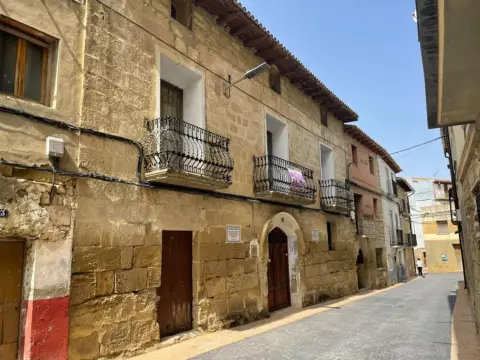 Casa en calle Hungría