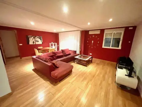 Apartamento en Metro
