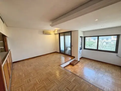 Piso en Gran Via de les Germanies