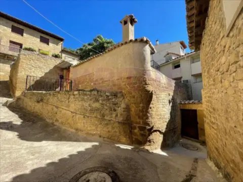 Casa en calle del Hornonuevo