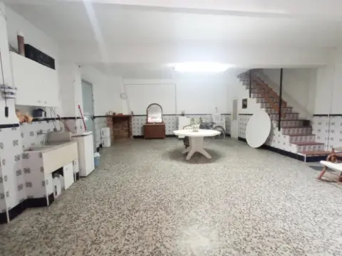 Chalet adosado en calle Comte del Real