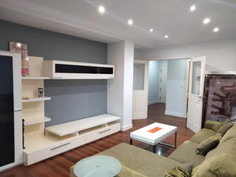 Piso en calle de Nicolas Ormaechea