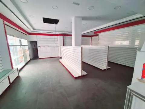 Local comercial en calle Toro, 71