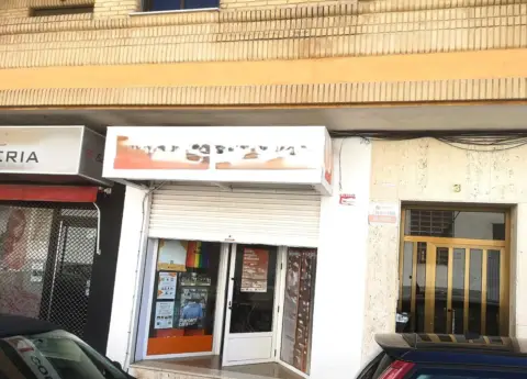 Local comercial en Carrer de Benimodo, 3
