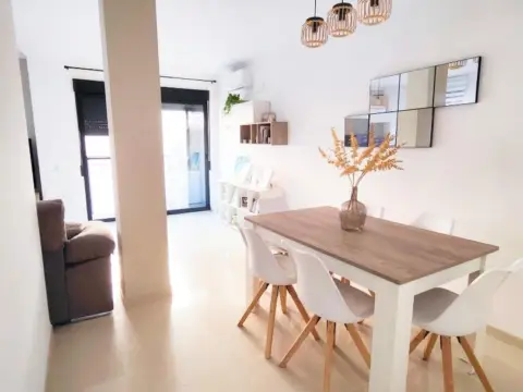 Piso en calle de la Reina María Cristina