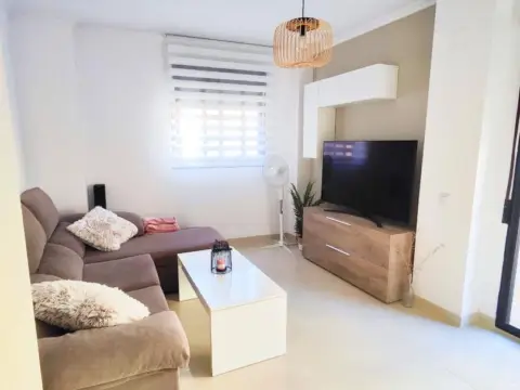 Piso en calle de la Reina María Cristina