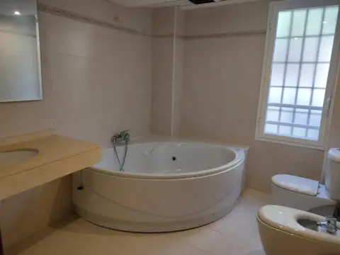 Chalet pareado en calle Río Gallego, nº 26