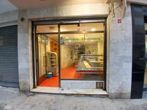 Local comercial en calle Antonio Alzaga