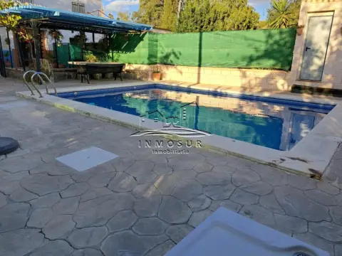 Chalet unifamiliar en Lucena